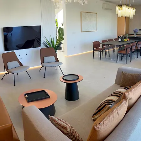 Pet Friendly In Seget Vranjica Semesterbostad Trogir