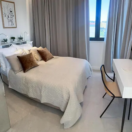 Pet Friendly In Seget Vranjica Semesterbostad *