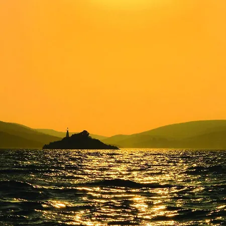 Tatil Evi Amazing In Seget Vranjica